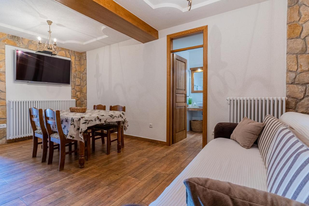 Apartment Jurasic Orlec Exterior foto